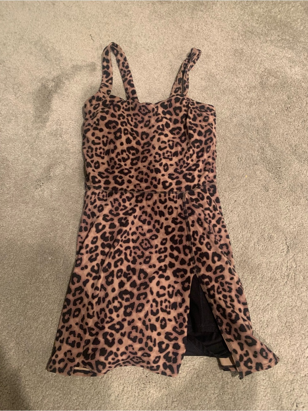 2 dresses Leopard Print Brown and light blue bundle athletic dress women’s